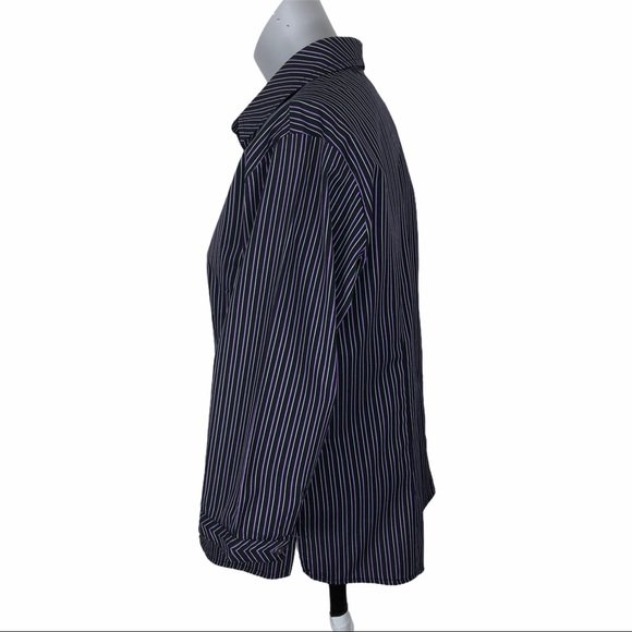 Annabelle women’s blouse size Lg.(fits smaller) - Picture 5 of 8